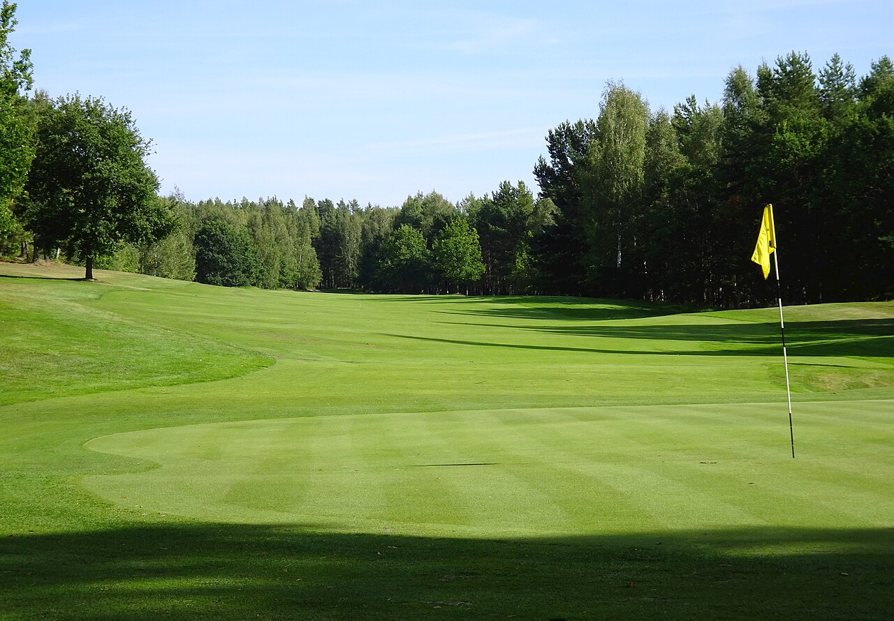 Mälarö Golfklubb